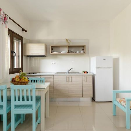 Theoxenia Apartments Órmos Panajías Eksteriør bilde