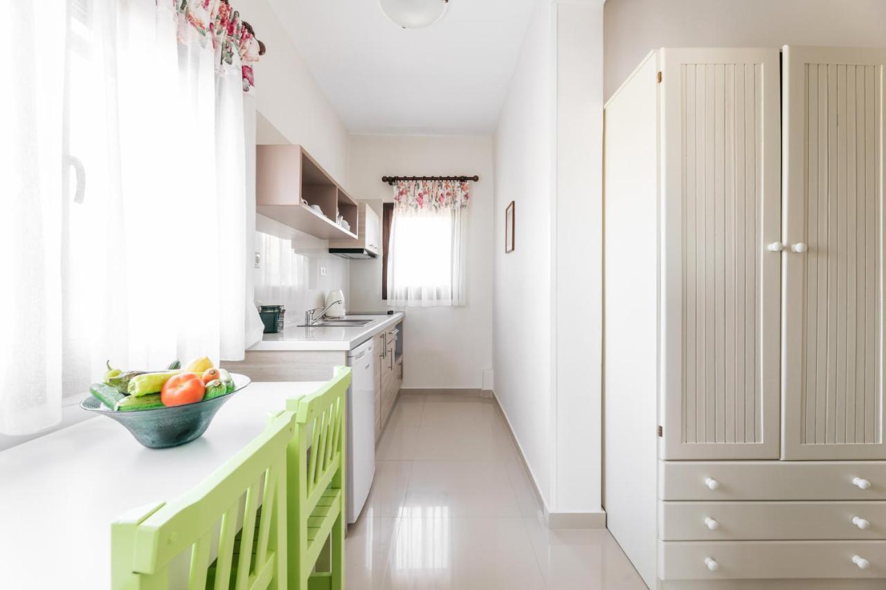 Theoxenia Apartments Órmos Panajías Eksteriør bilde